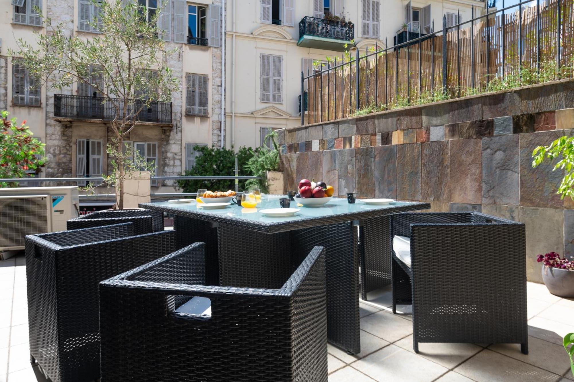 "Le Zen" By Enjoynice, Central Spacious Apartment With Airco, Beach At 10 Min ภายนอก รูปภาพ