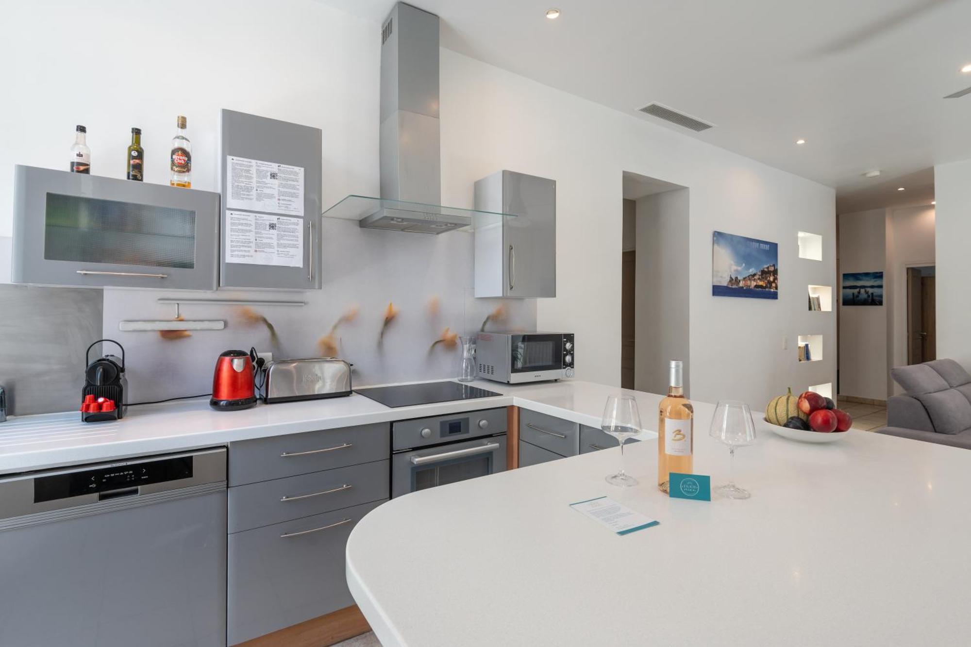 "Le Zen" By Enjoynice, Central Spacious Apartment With Airco, Beach At 10 Min ภายนอก รูปภาพ
